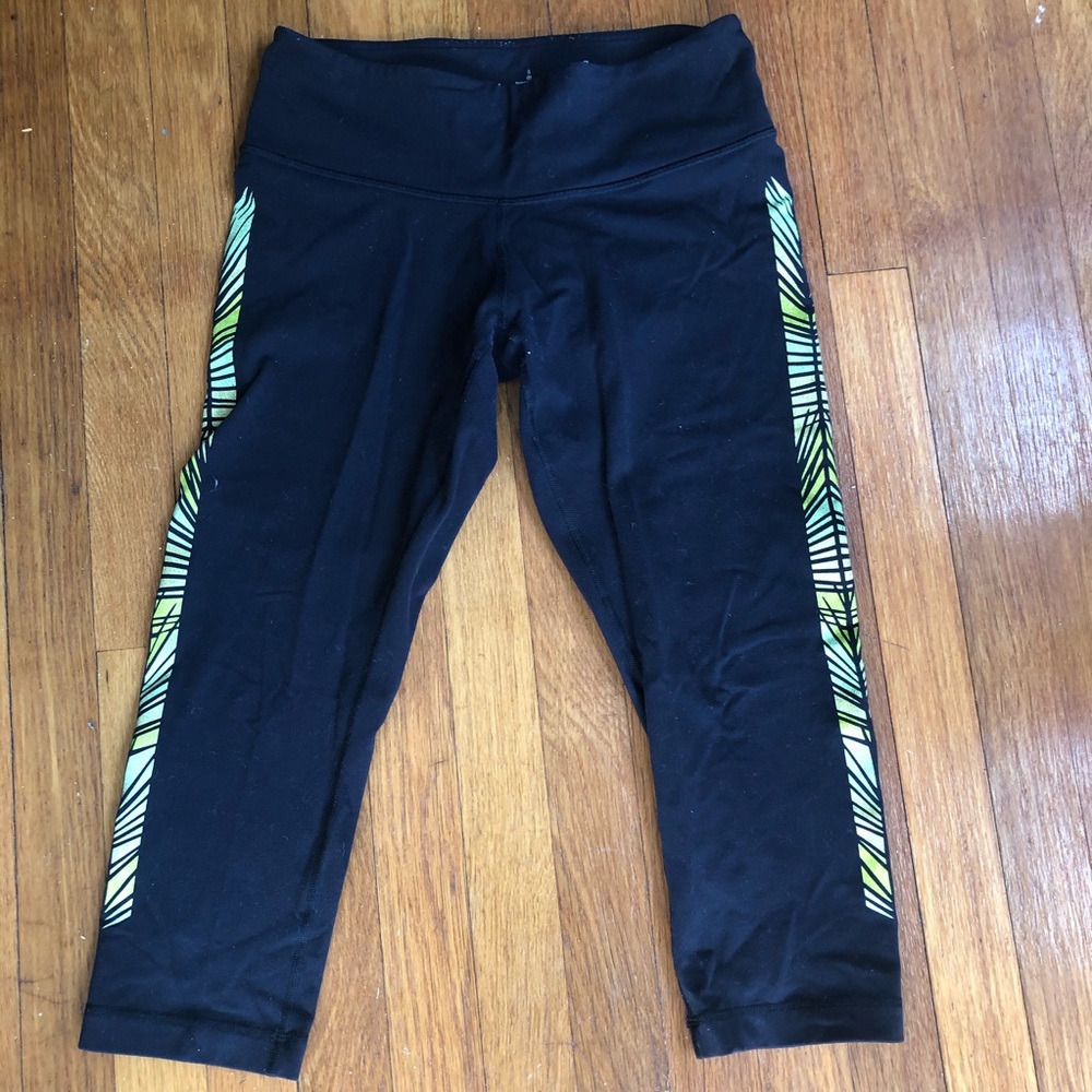 Lululemon capri pants